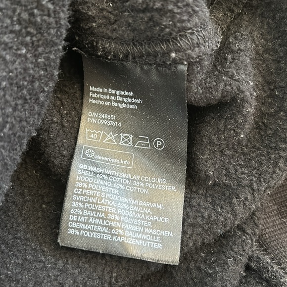 Divided by H&M Basic Black Hoodie Size Medium Unisex - Picture 6 of 6